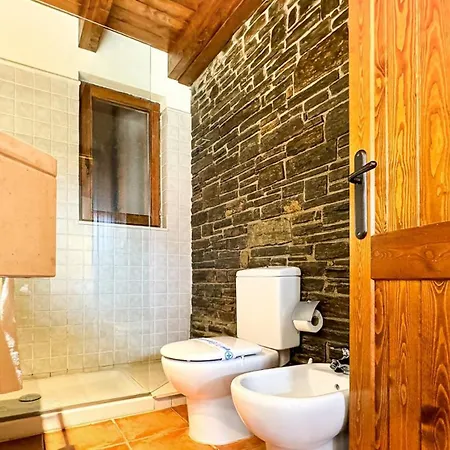 Cal Fontcitrana, Casa De Montana * Llívia